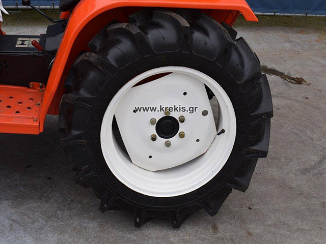 KUBOTA B 1600 FL