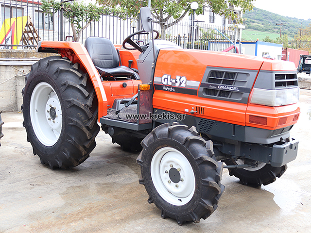 Τρακτέρ με φρέζα KUBOTA GL 32DT