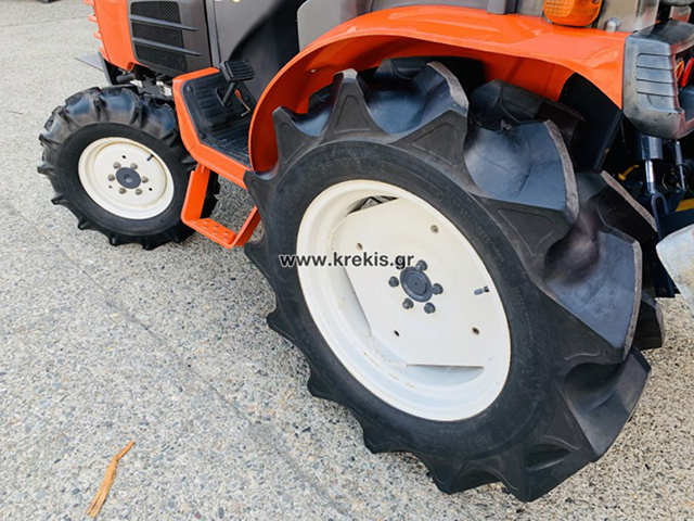 Τρακτέρ KUBOTA KB20