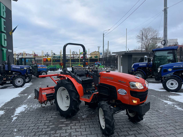 Τρακτέρ KUBOTA KB225
