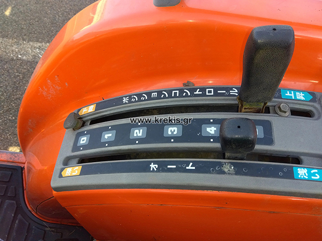 Τρακτέρ με φρέζα KUBOTA T240