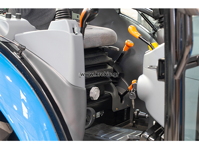 Τρακτέρ LS mt3.60 CAB