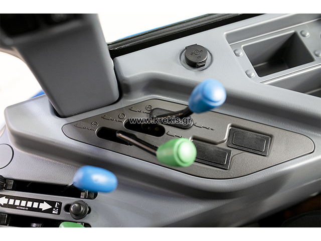 Τρακτέρ LS mt3.60 CAB