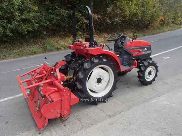 Τρακτέρ με φρέζα Mitsubishi MTZ 21